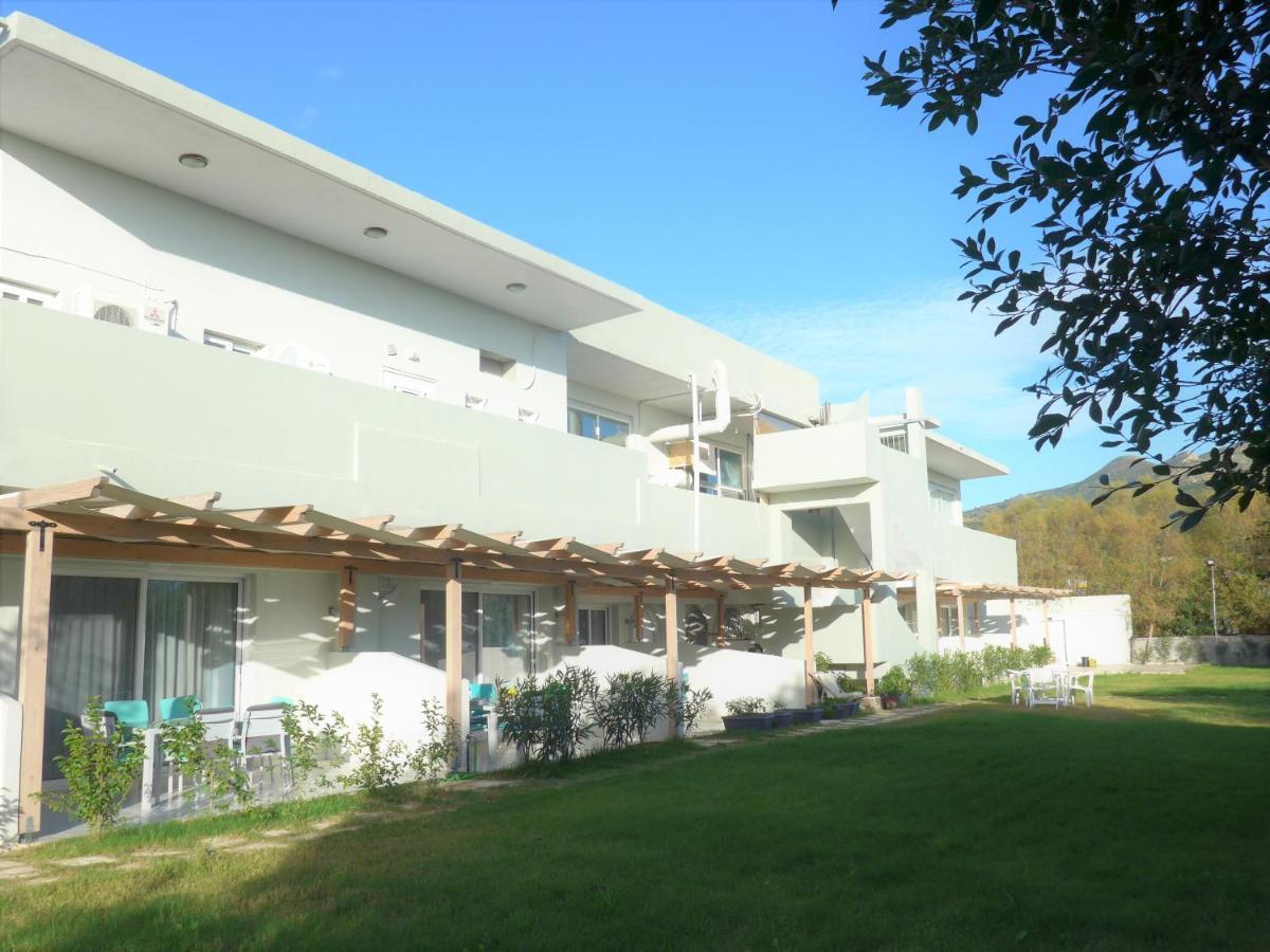 Kalamaki Plaza Apartments Eksteriør bilde